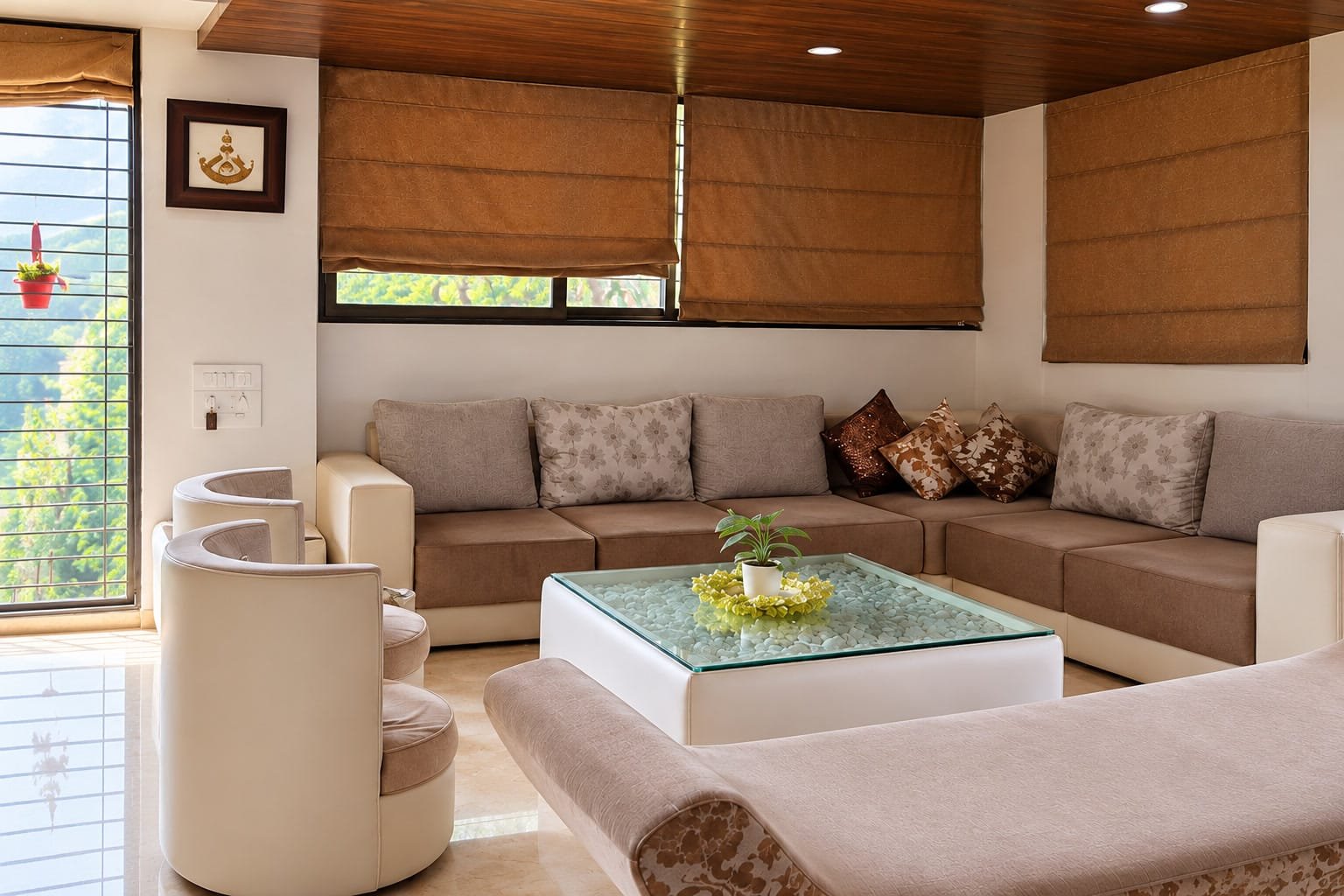 Ons 3BHK Luxury Apartment With Balcony and Chef
